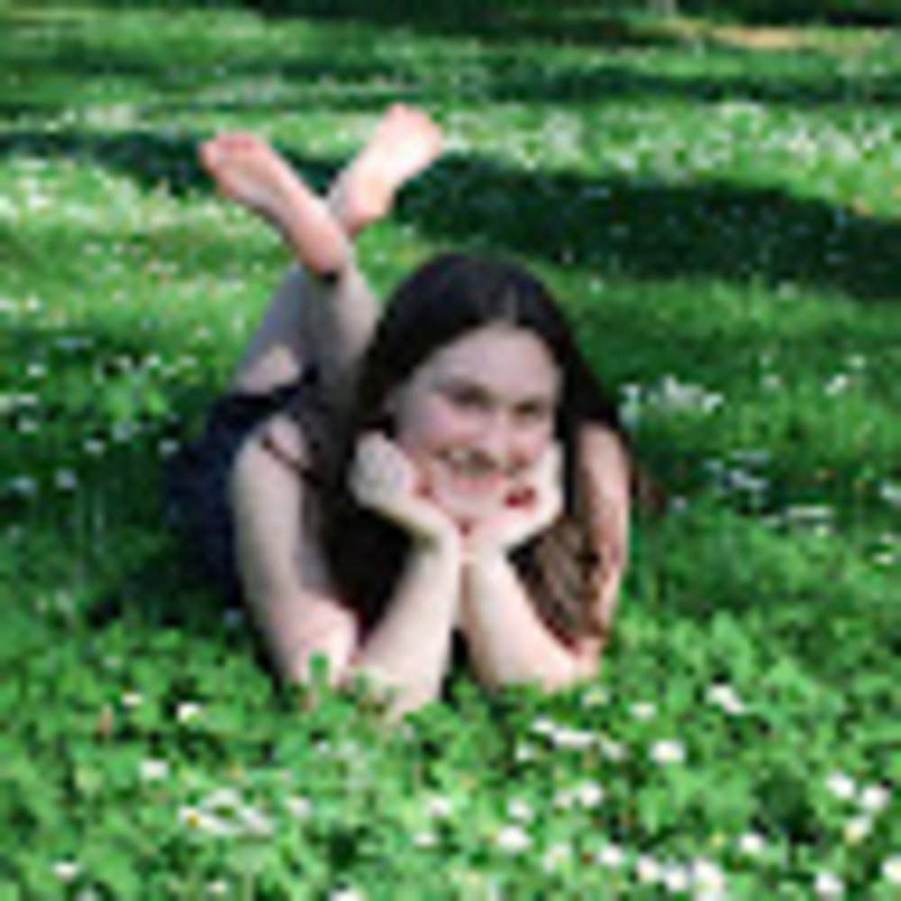 Meet your Posher, Mia